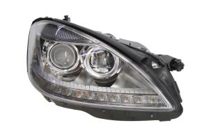 Reflektor świateł przednich 711307023686