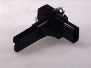 Czujnik masy powietrza DMA-0110