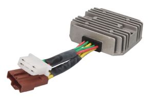 Regulator napięcia alternatora DZE02581