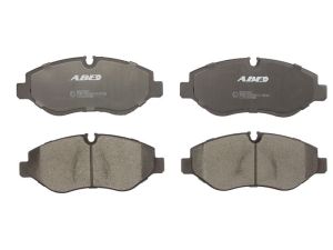 Klocek hamulcowy kpl. C1M045ABE