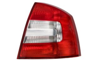 Lampa zespolonych świateł tylnych 665-1918R-UE