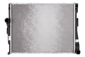 Chłodnica silnika NRF 51582