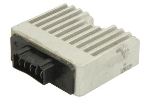 Regulator napięcia alternatora IP000135