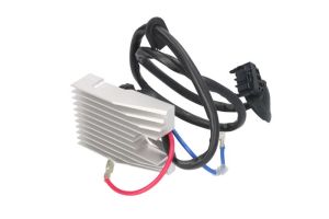 Regulator wentylatora nawiewu do wnętrza pojazdu DEM010TT