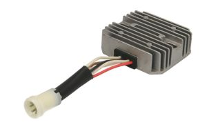 Regulator napięcia alternatora DZE02340