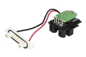 Regulator wentylatora nawiewu do wnętrza pojazdu HP701 410