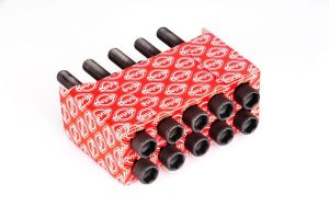 Zestaw śrub głowicy cylindrów EL272080