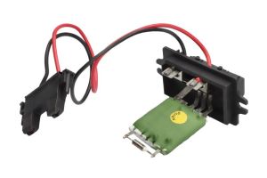 Regulator wentylatora nawiewu do wnętrza pojazdu MDK109173
