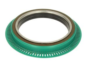 Uszczelniacz piasty koła FE22616