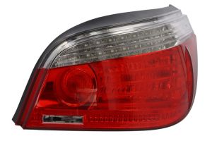 Lampa zespolonych świateł tylnych 2VP009 425-121