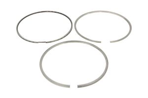 Zestaw pierścieni tłoka 037 RS 00115 0N0