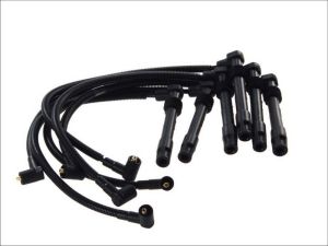 Zestaw przewodów zapłonowych 0 986 356 321