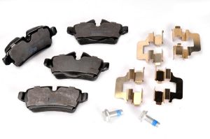 Klocek hamulcowy kpl. 2428901