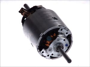 Silnik elektryczny dmuchawy 0 130 111 042
