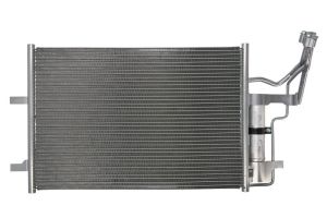 Skraplacz klimatyzacji 1 986 AD2 371