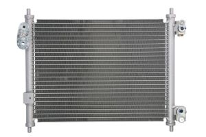 Skraplacz klimatyzacji 1 986 AD2 361