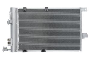 Skraplacz klimatyzacji 1 986 AD2 038