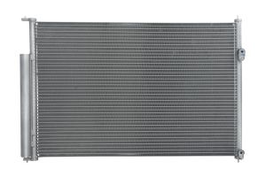 Skraplacz klimatyzacji 1 986 AD2 059