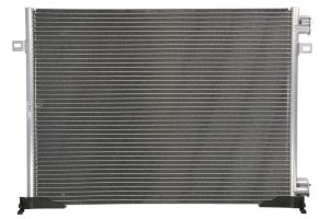 Skraplacz klimatyzacji 1 986 AD2 335