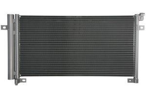 Skraplacz klimatyzacji 1 986 AD2 453