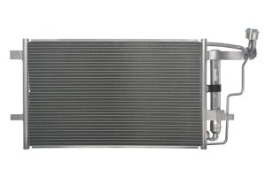 Skraplacz klimatyzacji 1 986 AD2 347