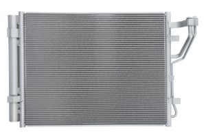 Skraplacz klimatyzacji 1 986 AD2 019