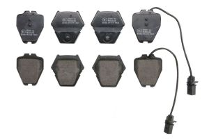 Klocki hamulcowe kpl. P 85 067