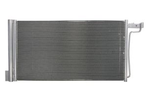 Skraplacz klimatyzacji 1 986 AD2 429