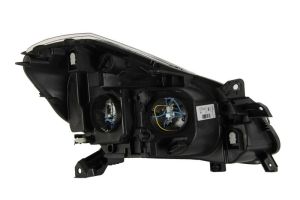 Reflektor świateł przednich VAL043746