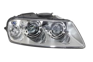 Reflektor świateł przednich VAL088398