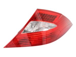 Lampa zespolonych świateł tylnych ULO1013002