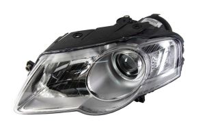 Reflektor świateł przednich VAL088977