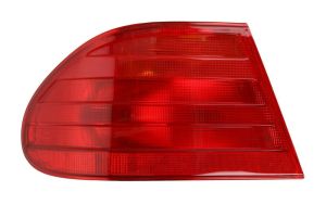 Lampa zespolonych świateł tylnych ULO5938-01