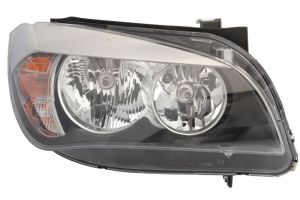 Reflektor świateł przednich VAL044946