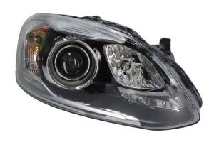 Reflektor świateł przednich VAL450586