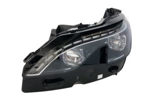 Reflektor świateł przednich VAL046788