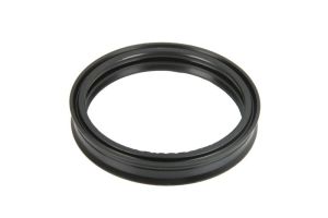 Uszczelniacz wałka manualnej skrzyni biegów SUC-526395