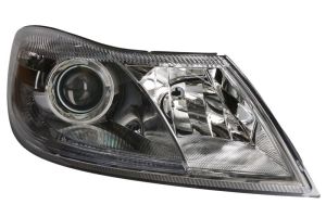 Reflektor świateł przednich TYC 20-11889-05-2